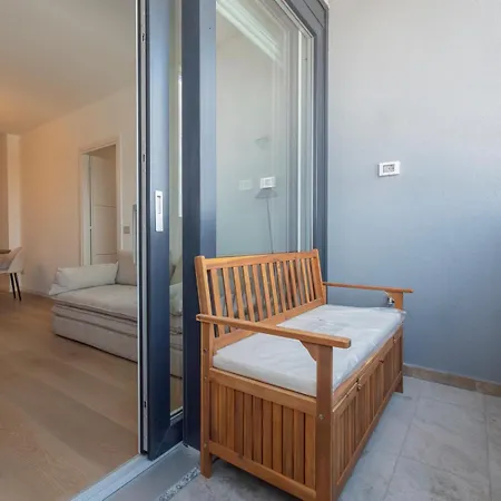Luxury - Belcasule 7 *