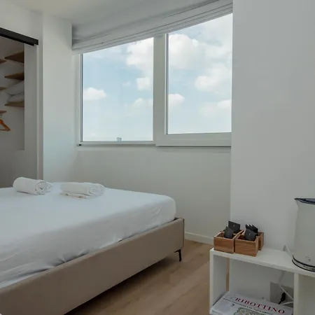 Luxury - Belcasule 7 * מילאנו
